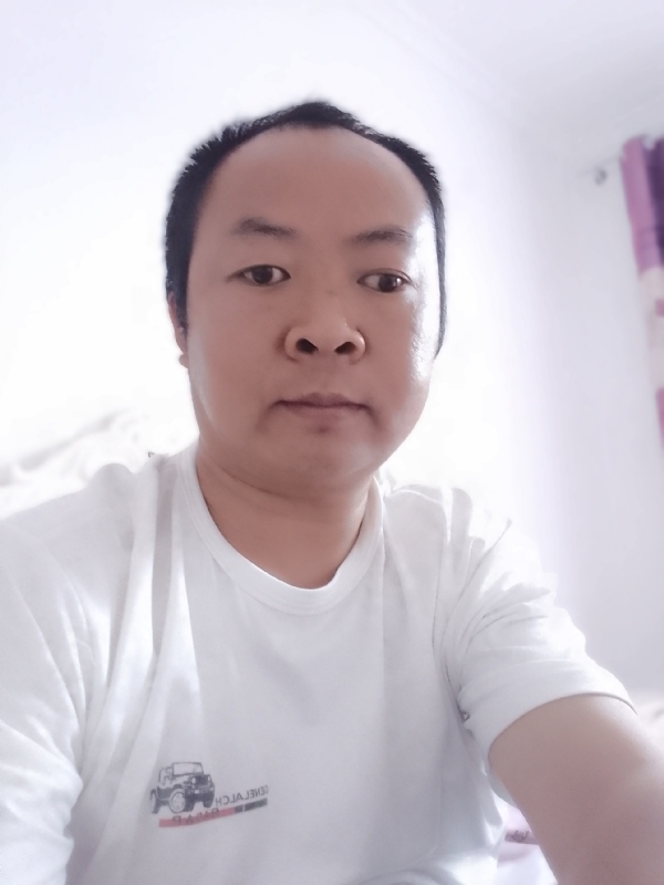 张家小伙子的第三张照片--东莞相亲服务中心