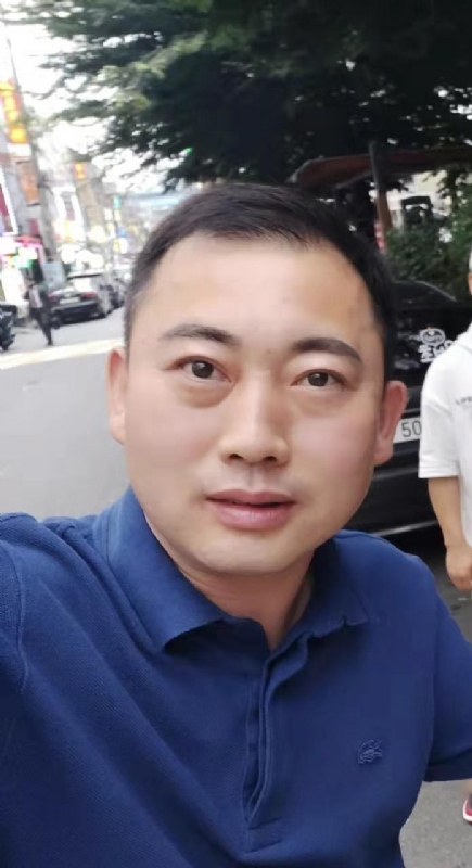 李龙的第二张照片--东莞相亲服务中心