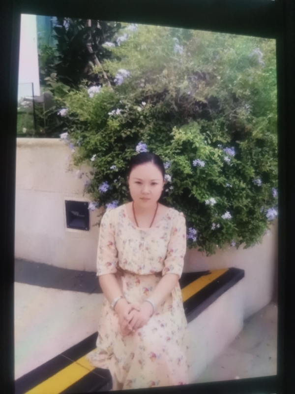 李姝静的第三张照片--东莞相亲服务中心