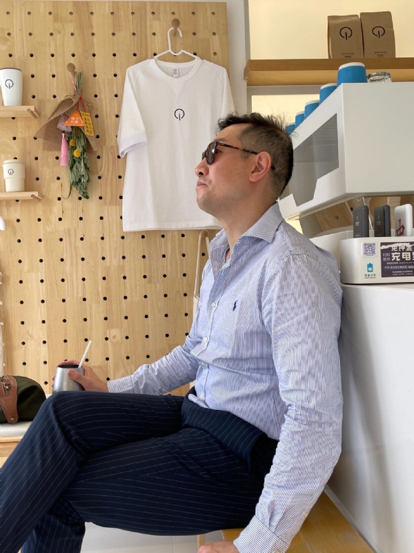 高陆的第一张照片--东莞相亲服务中心