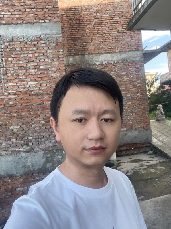 行人的第二张照片--东莞相亲服务中心