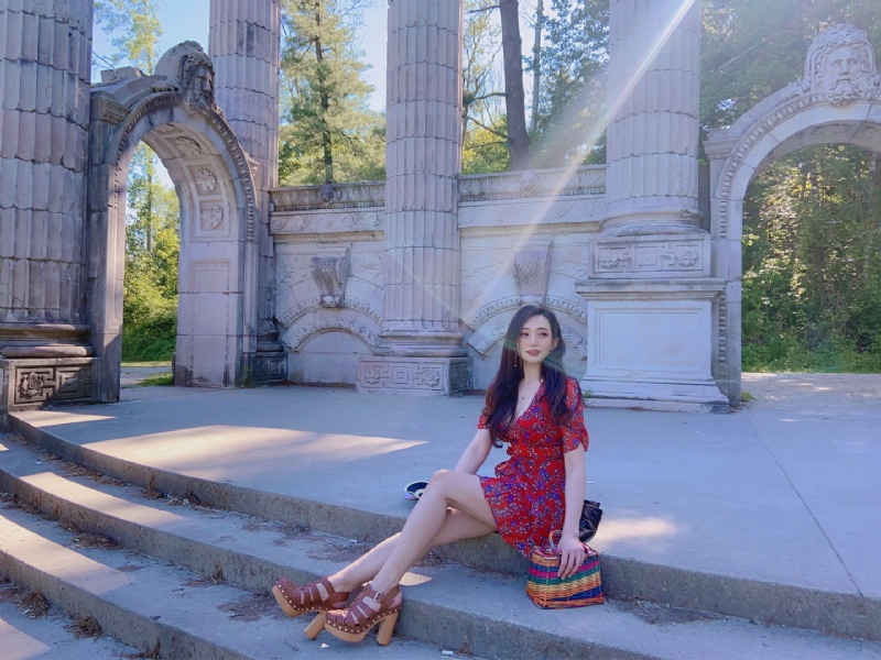 瑜瑜的第一张照片--东莞相亲服务中心