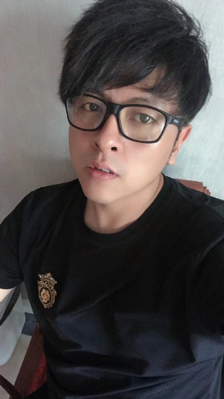 爱你永远不容易的第一张照片--东莞相亲服务中心