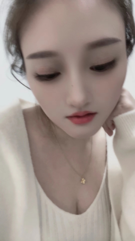 不倾城的第一张照片--东莞相亲服务中心