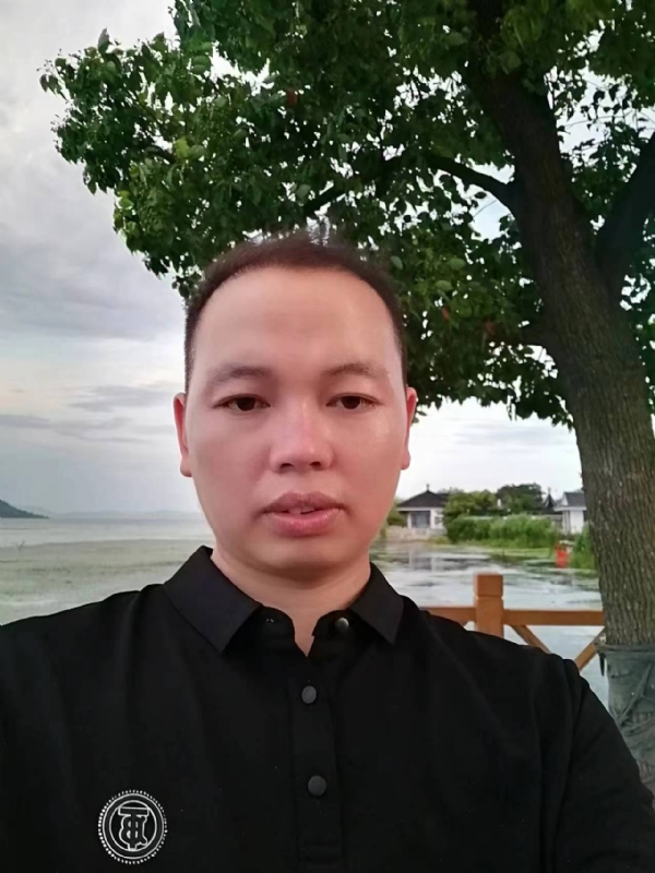 一起说晚安的第一张照片--东莞相亲服务中心