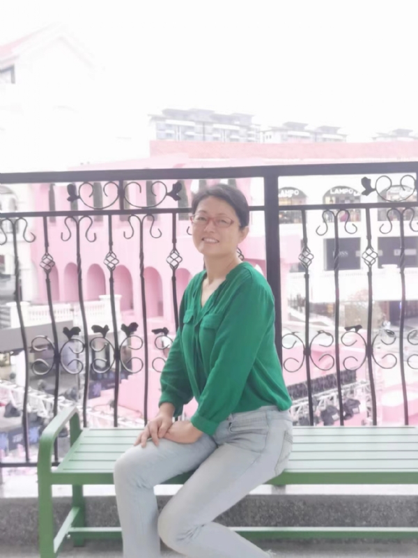 丽华的第三张照片--东莞相亲服务中心