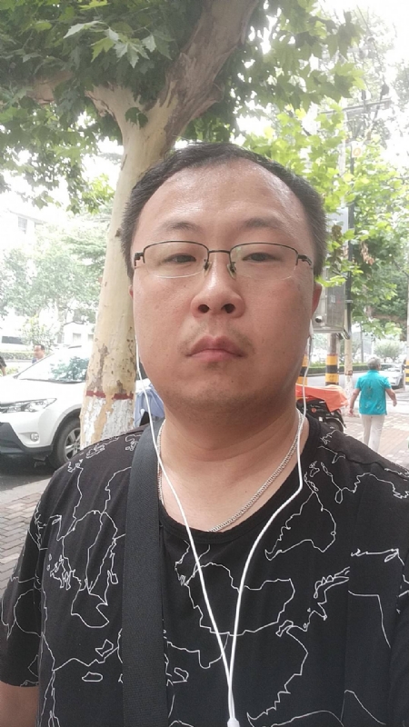 飘逸的星辰的第一张照片--东莞相亲服务中心