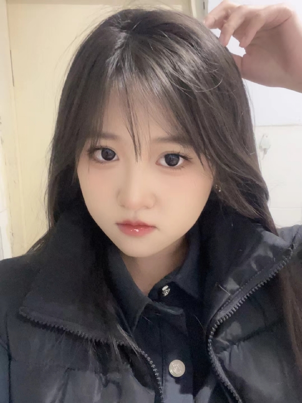 荣荣的第一张照片--东莞相亲服务中心