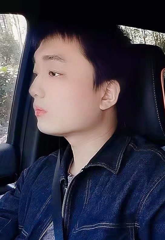 凉锦年的第一张照片--东莞相亲服务中心