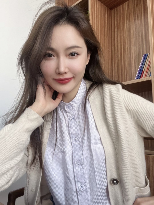 Anne林的第一张照片--东莞相亲服务中心