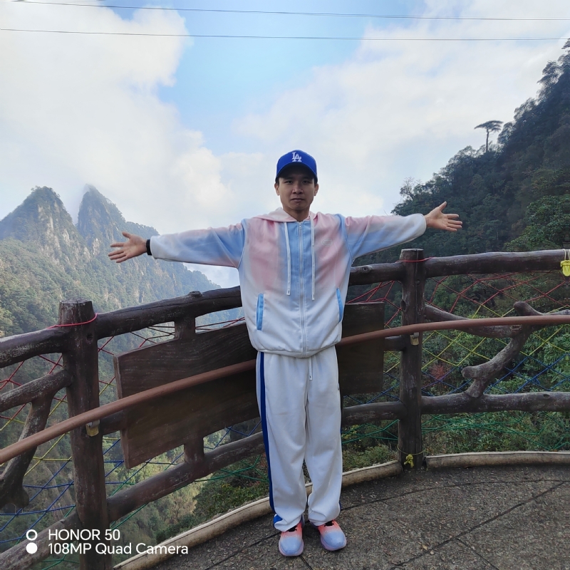 明明的第一张照片--东莞相亲服务中心