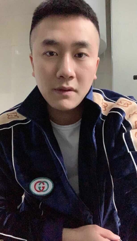 凌毅的第一张照片--东莞相亲服务中心