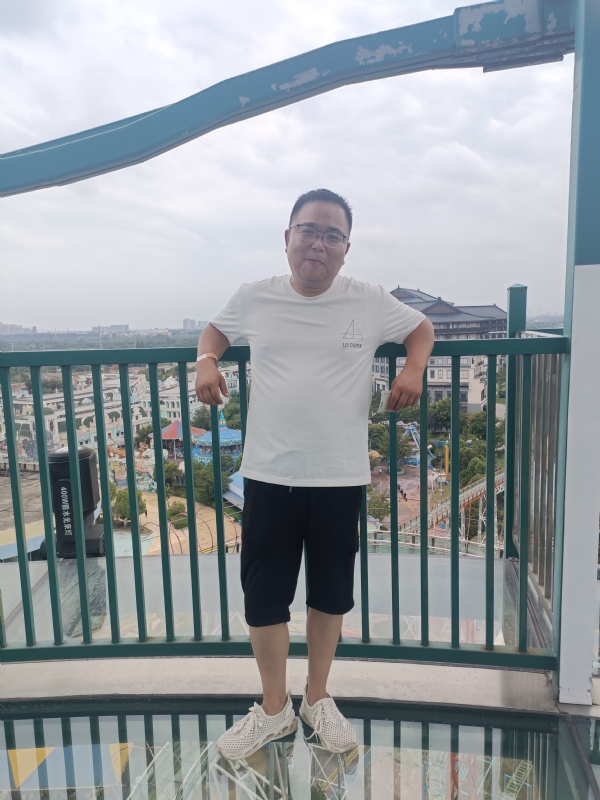 飞哥的第一张照片--东莞相亲服务中心