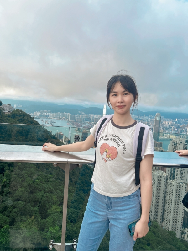 文青的第二张照片--东莞相亲服务中心