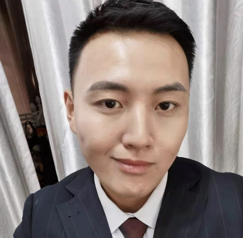 英俊潇洒的第二张照片--东莞相亲服务中心