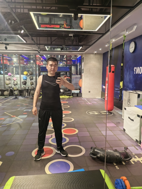 哈哈哈哈哈的第一张照片--东莞相亲服务中心