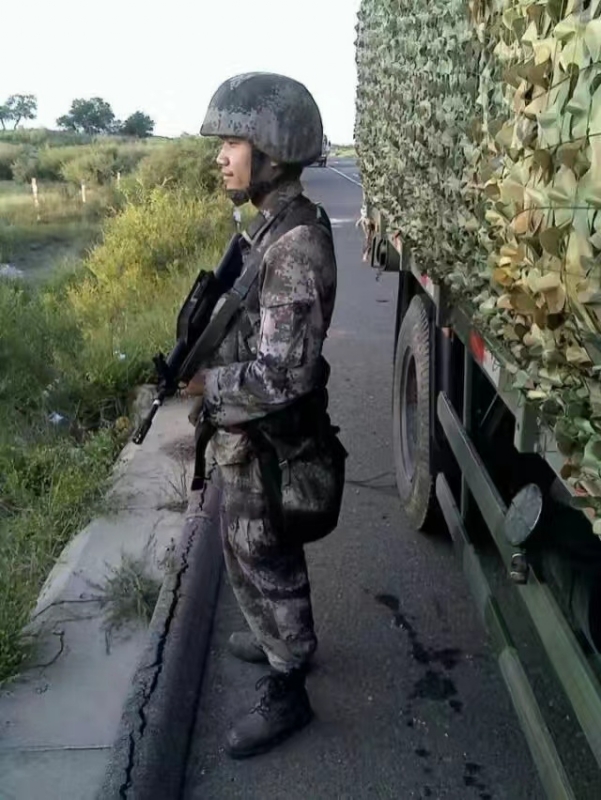 搬砖中的第一张照片--东莞相亲服务中心