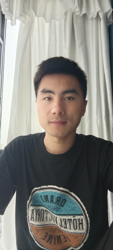 叶秋的第二张照片--东莞相亲服务中心