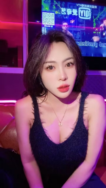 素素可月的第一张照片--东莞相亲服务中心