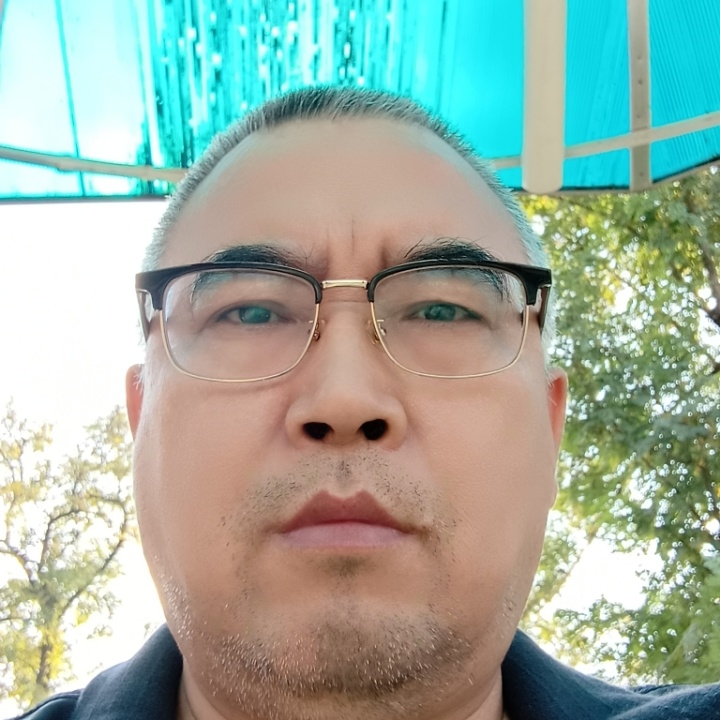 绿萝的第一张照片--东莞相亲服务中心