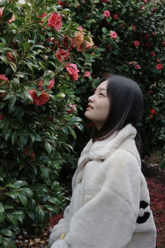 随梦的第三张照片--东莞相亲服务中心