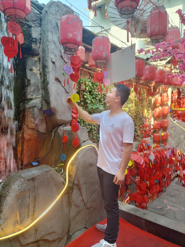 时间不语的第二张照片--东莞相亲服务中心