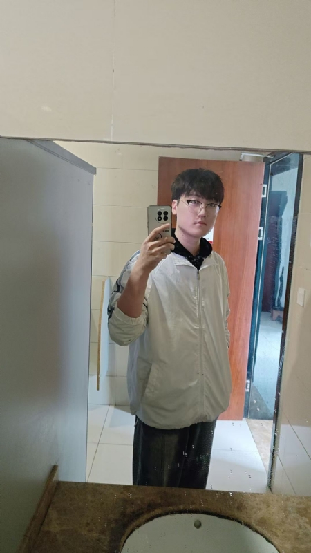 高大毛的第一张照片--东莞相亲服务中心