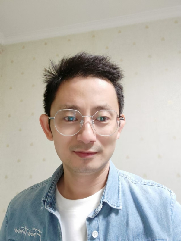 飘逸的第二张照片--东莞相亲服务中心