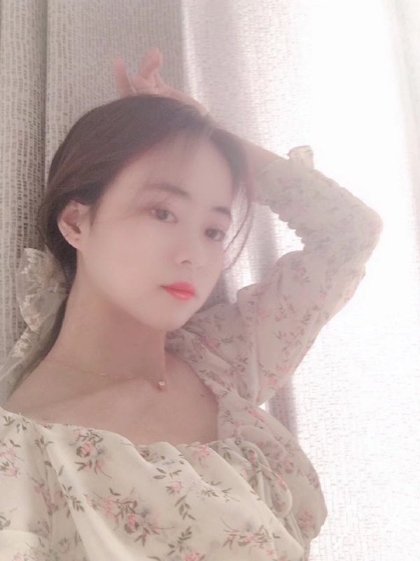 泡芙的第五张照片--东莞相亲服务中心