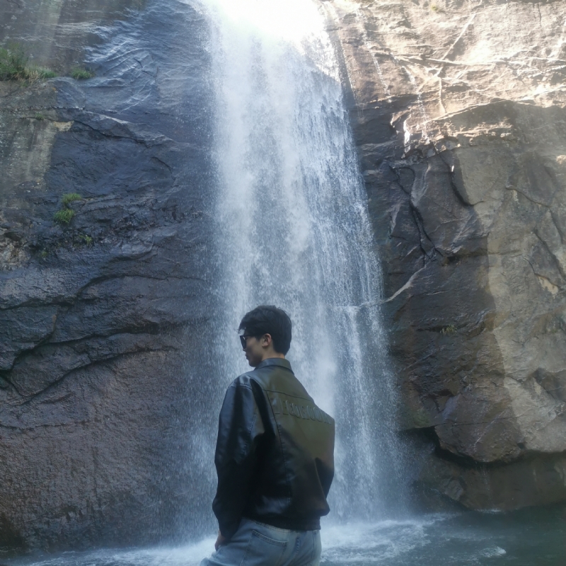 随安的第一张照片--东莞相亲服务中心