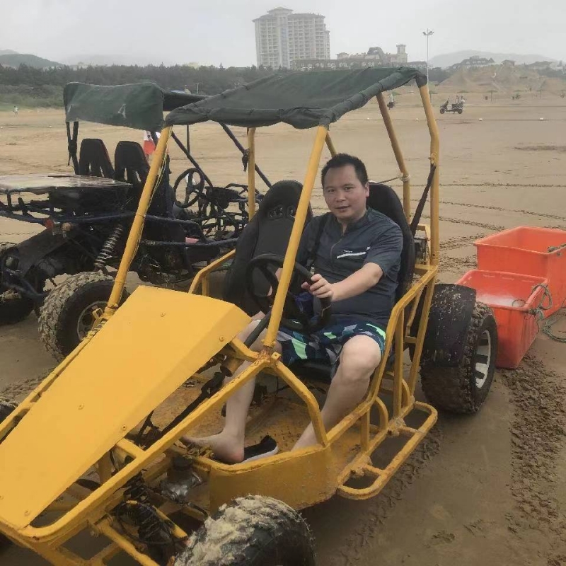 向前的第一张照片--东莞相亲服务中心