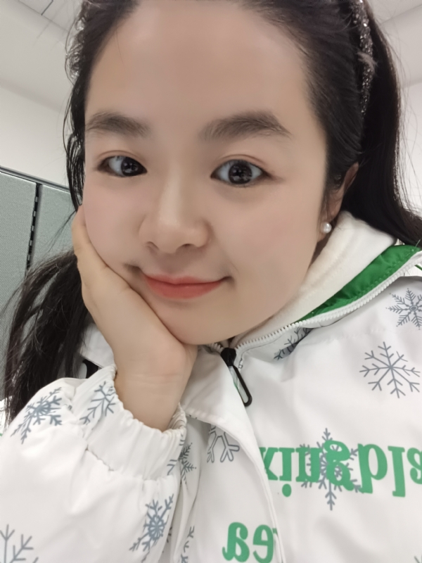 玥玥的第一张照片--东莞相亲服务中心