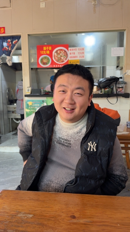 尚汇的第一张照片--东莞相亲服务中心