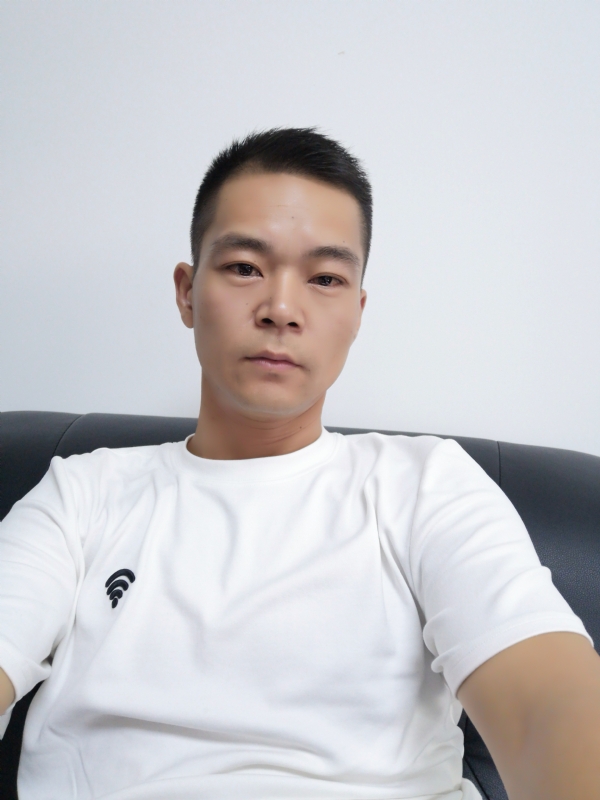 东东的第二张照片--东莞相亲服务中心