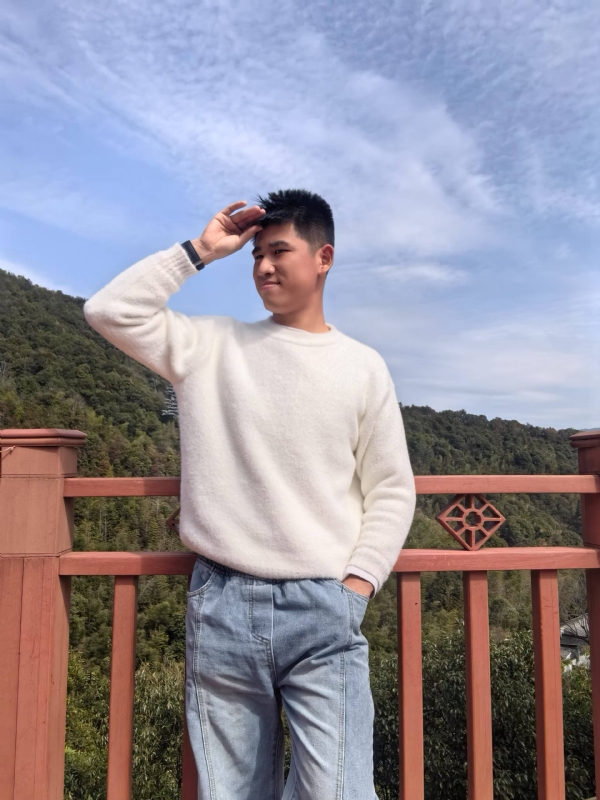 颜SEME的第一张照片--东莞相亲服务中心