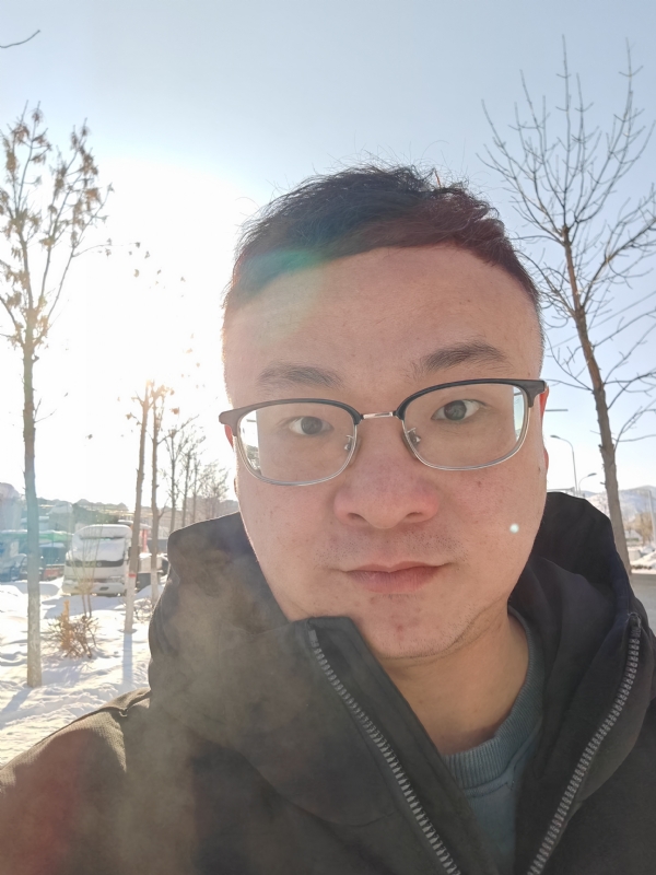 压力山大的第一张照片--东莞相亲服务中心