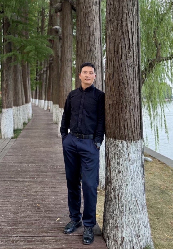 澤朔的第一张照片--东莞相亲服务中心