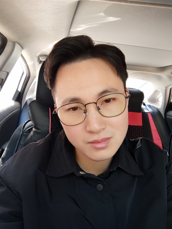 沉默先绅的第一张照片--东莞相亲服务中心