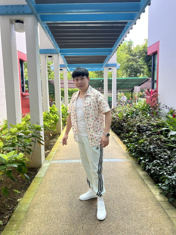 勇敢向前的第一张照片--东莞相亲服务中心