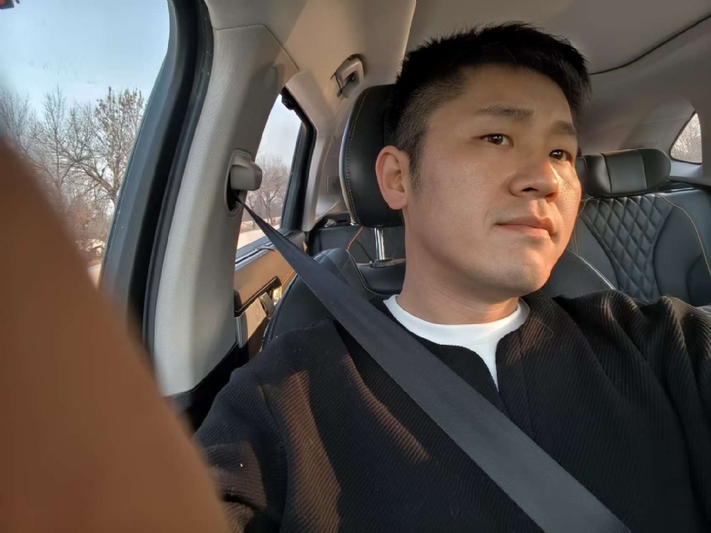 超哥的第二张照片--东莞相亲服务中心