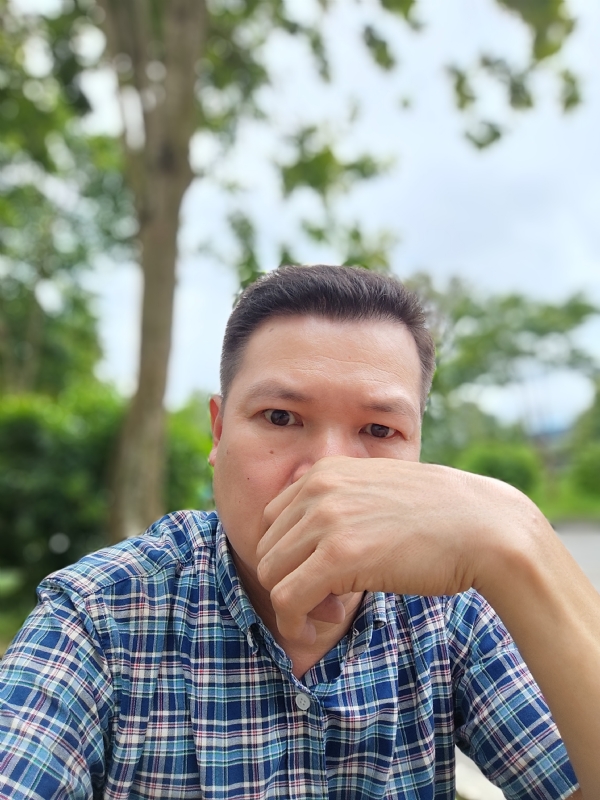 余生有你陪伴的第一张照片--东莞相亲服务中心