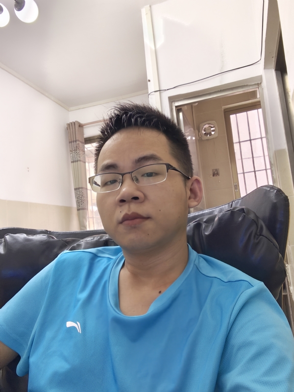 红尘一粟的第三张照片--东莞相亲服务中心