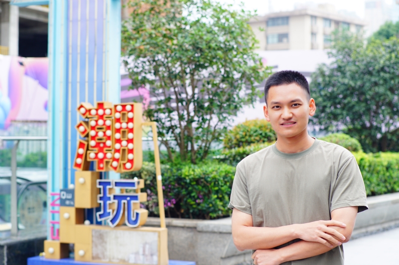 陌上烟雨的第一张照片--东莞相亲服务中心