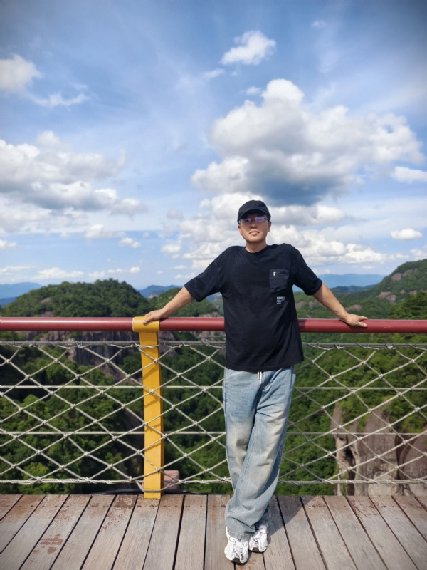 我心飞翔cjb的第三张照片--东莞相亲服务中心