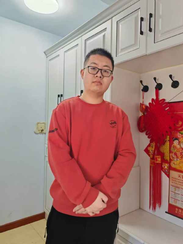 智慧的小胖的第一张照片--东莞相亲服务中心