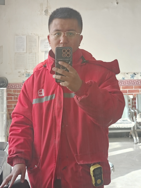 鹤某的第二张照片--东莞相亲服务中心