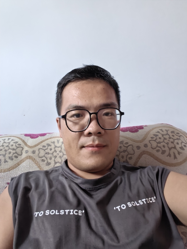 卫TF的第二张照片--东莞相亲服务中心