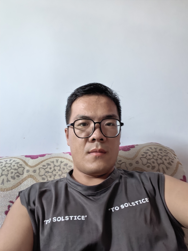 卫TF的第三张照片--东莞相亲服务中心