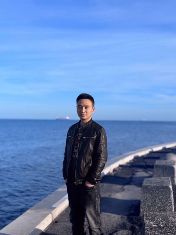 TAO的第一张照片--东莞相亲服务中心