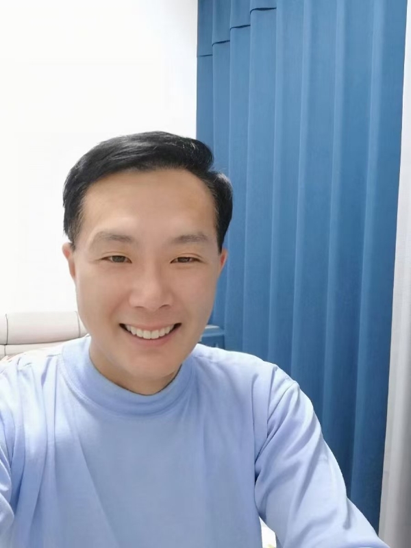 枫叶的第三张照片--东莞相亲服务中心